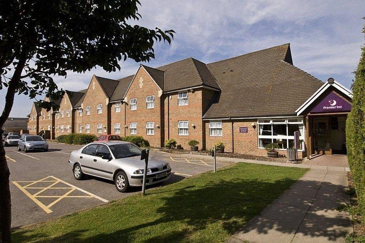 Premier Inn Portsmouth North Harbour Eksteriør bilde